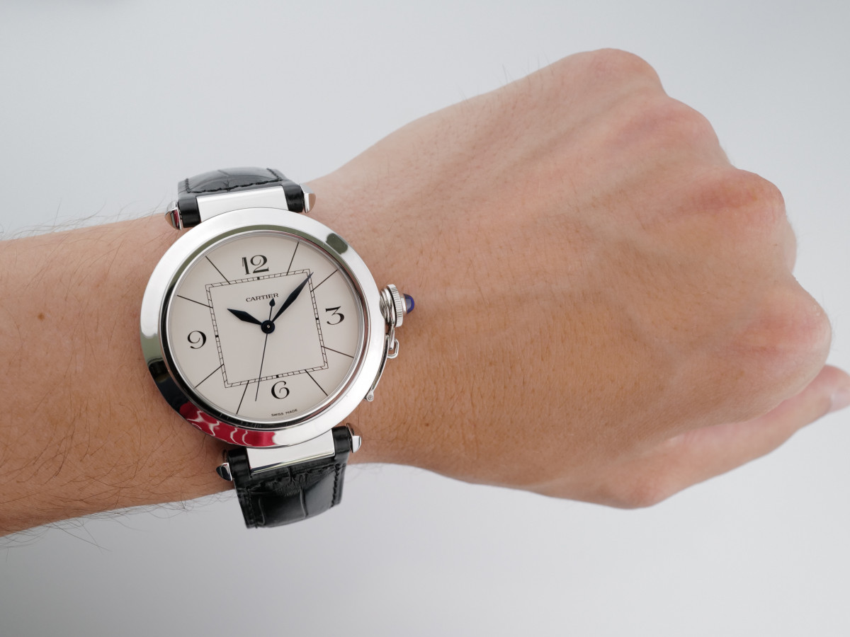 Швейцарський годинник Cartier Pasha