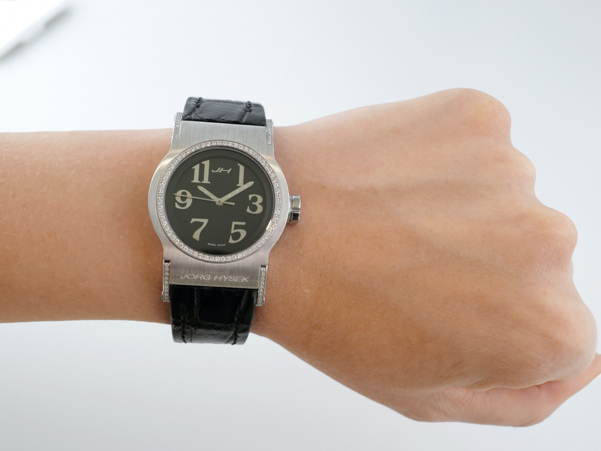 Швейцарський годинник Jorg Hysek Anegada