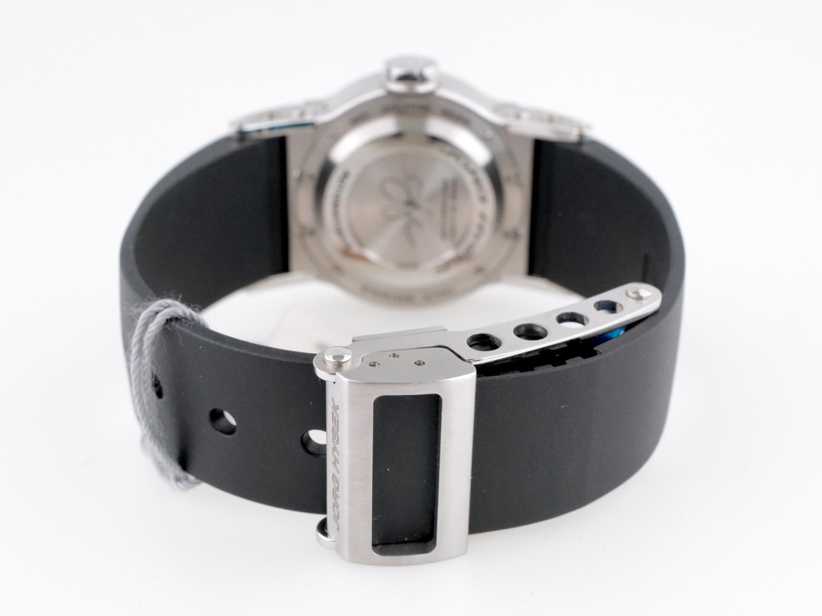 Swiss watch Jorg Hysek Anegada