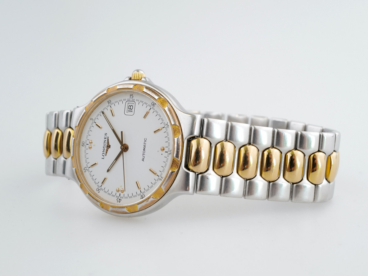 Швейцарские часы Longines Conquest