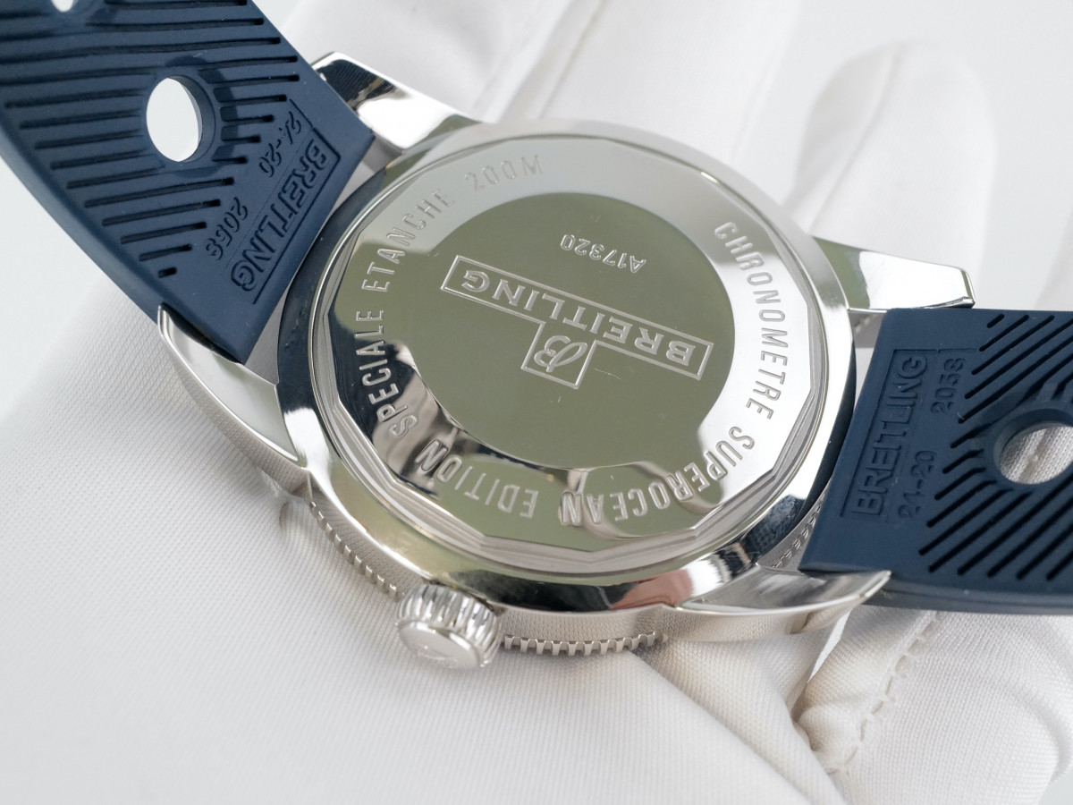 Швейцарський годинник Breitling Superocean Heritage 46