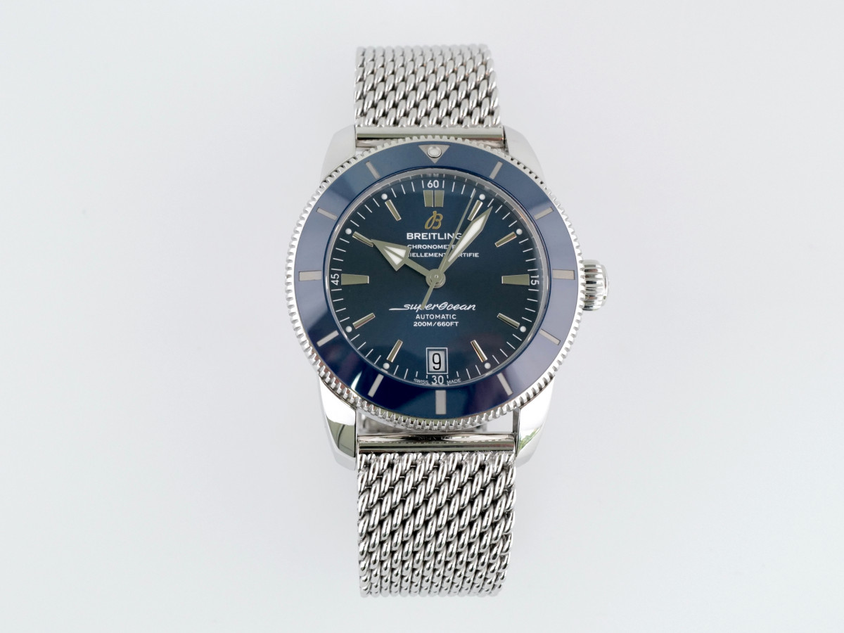 Swiss watch Breitling Superocean Heritage B20 Automatic 42