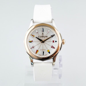 Швейцарський годинник Corum Admiral’s Cup Legend 32