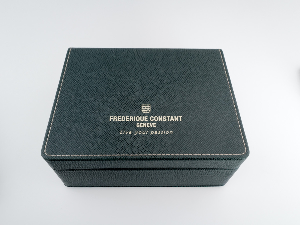 Швейцарський годинник Frederique Constant Classics Manufacture