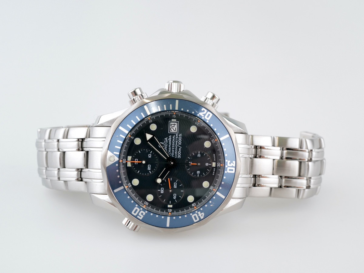 Swiss watch Omega Seamaster Chronograph