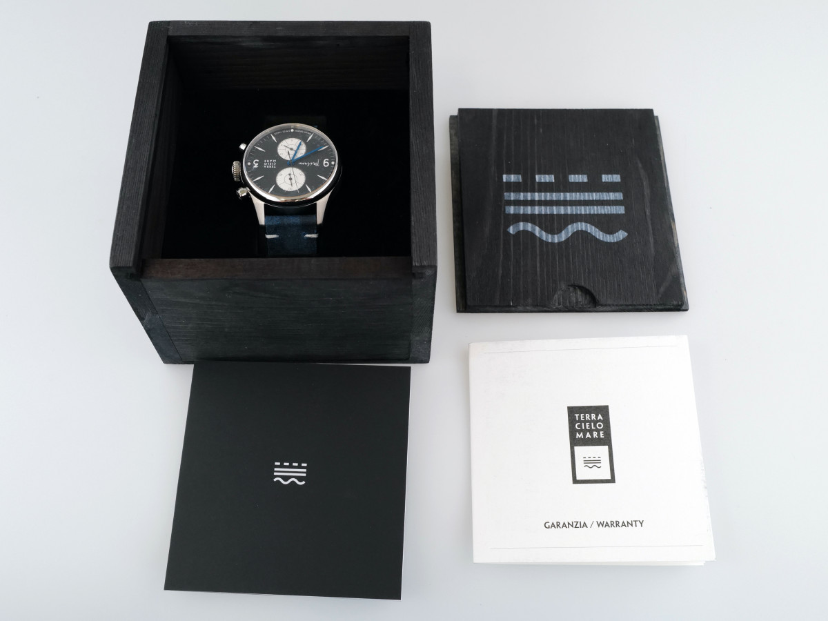 Швейцарские часы Terra Cielo Mare Milano Crono Panda Dial