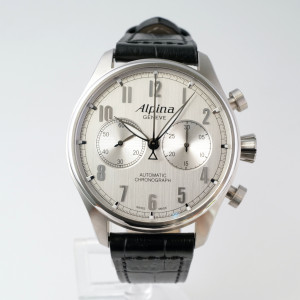 Швейцарские часы Alpina Startimer Chronograph