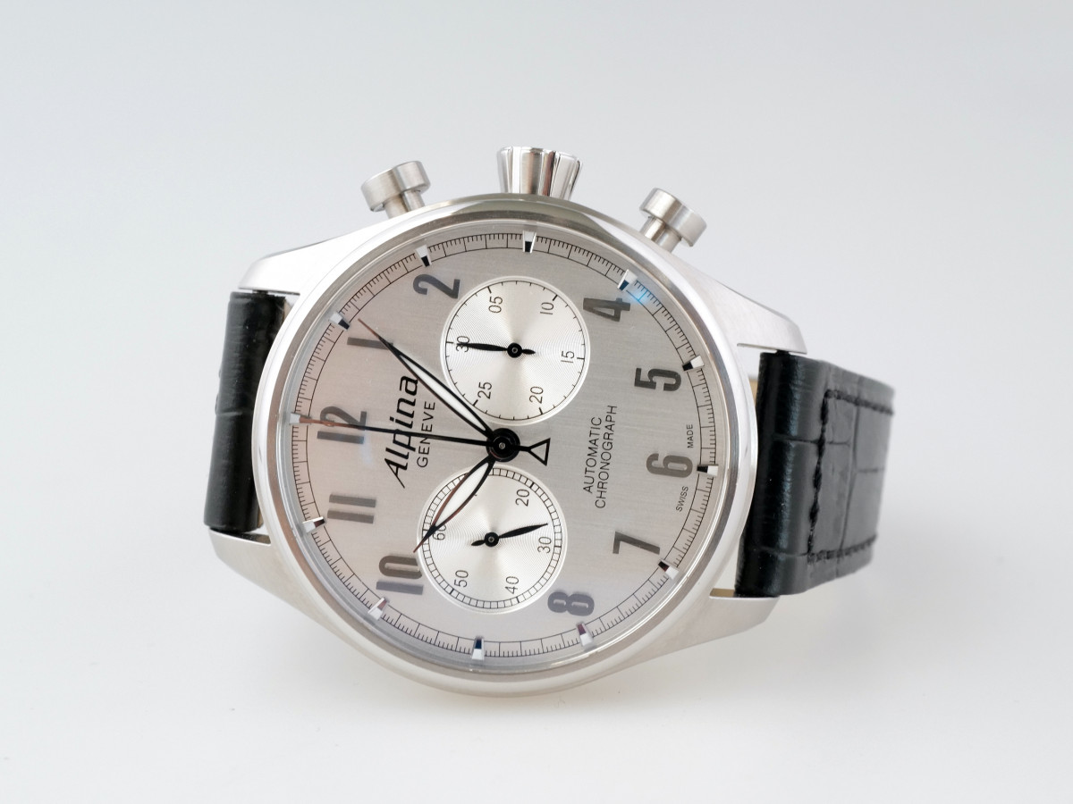 Швейцарские часы Alpina Startimer Chronograph