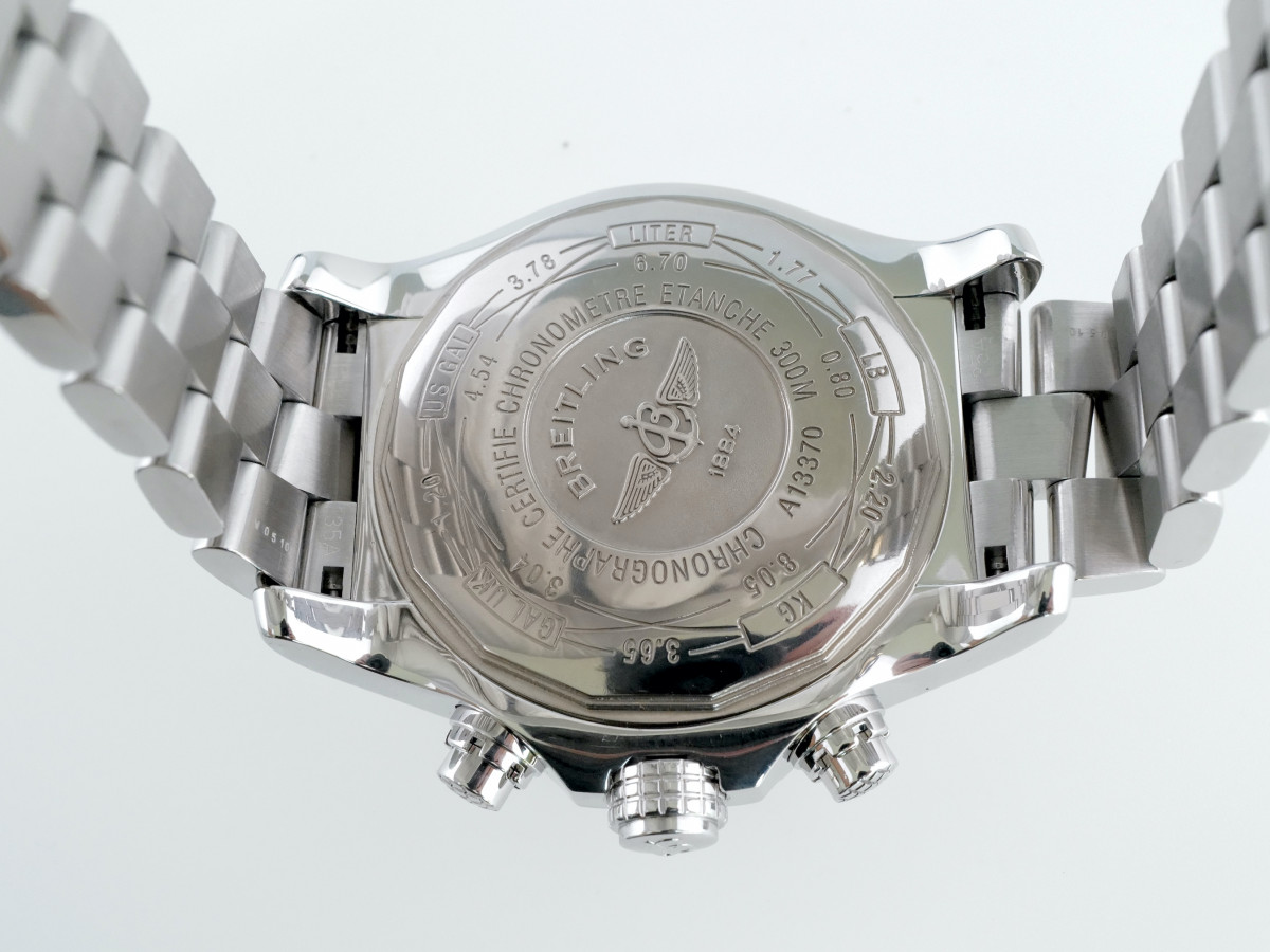 Швейцарський годинник Breitling Super Avenger Chronograph