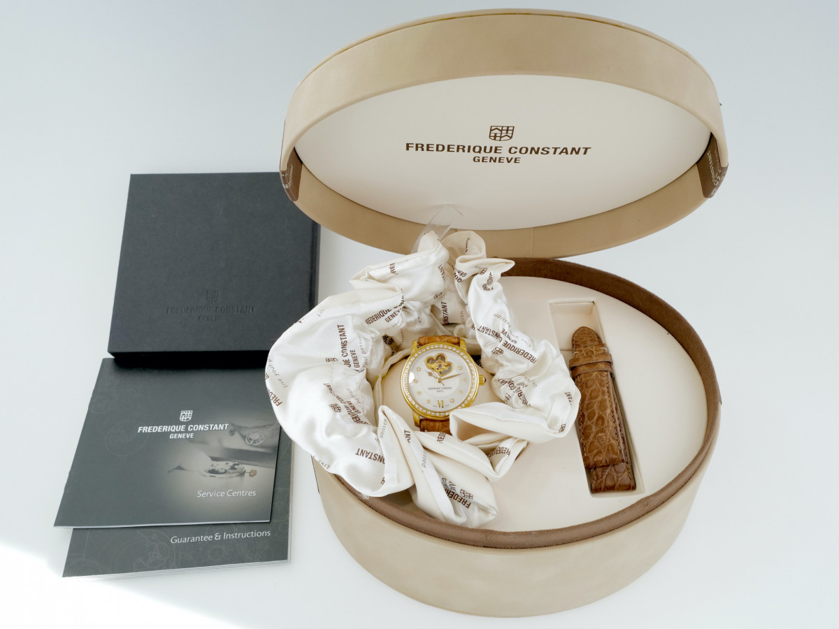 Швейцарський годинник Frederique Constant Double Heart Beat