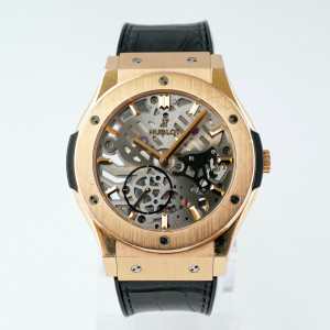 Швейцарские часы Hublot Classic Fusion Ultra Thin Skeleton