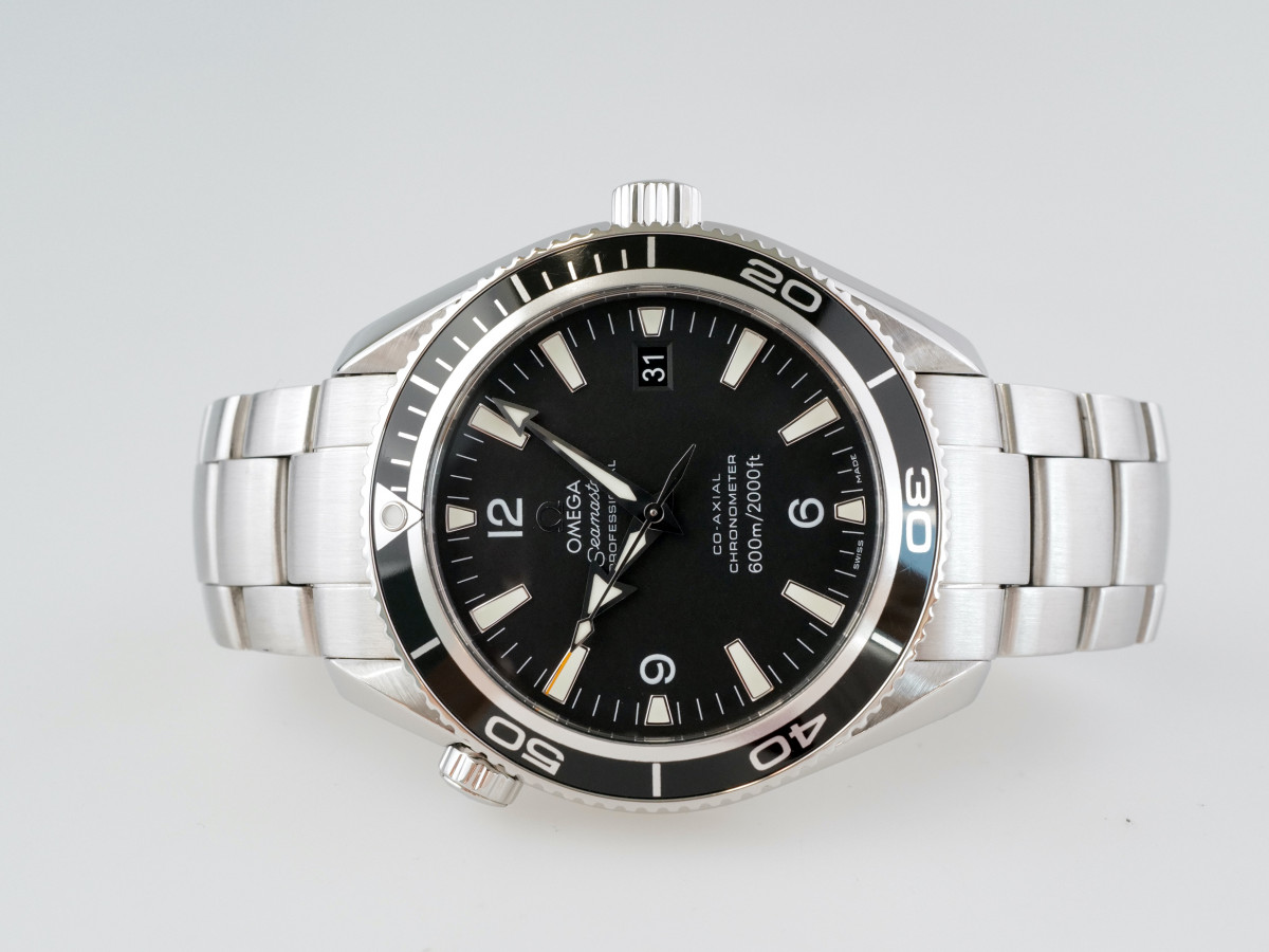 Швейцарские часы Omega Seamaster Planet Ocean 600M