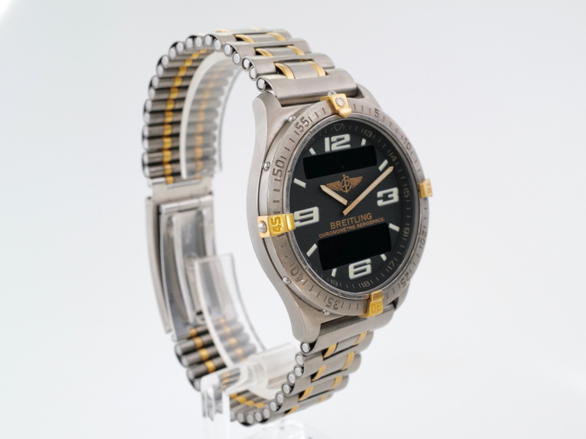 Швейцарський годинник Breitling Aerospace