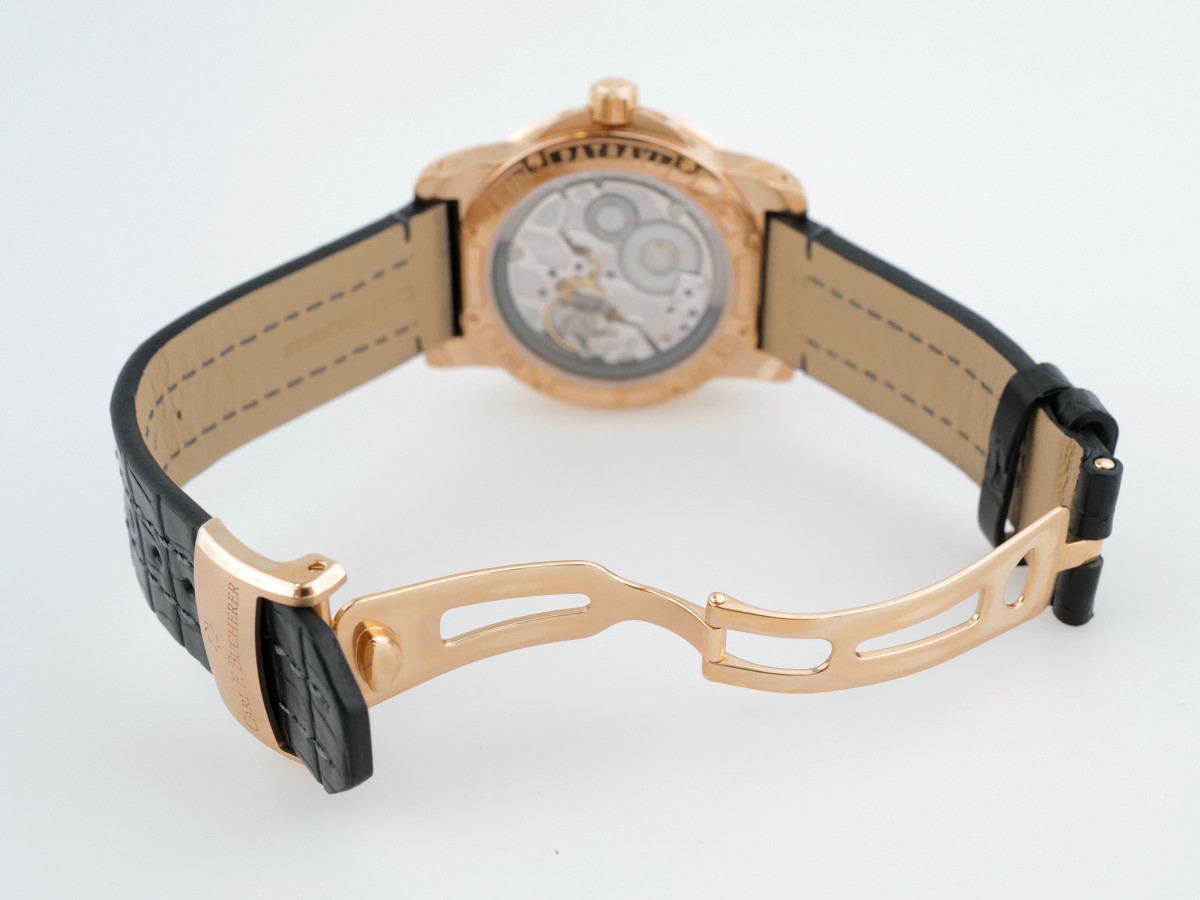 Швейцарський годинник Carl F.Bucherer Patravi Big Date 18K Rose Gold Automatic