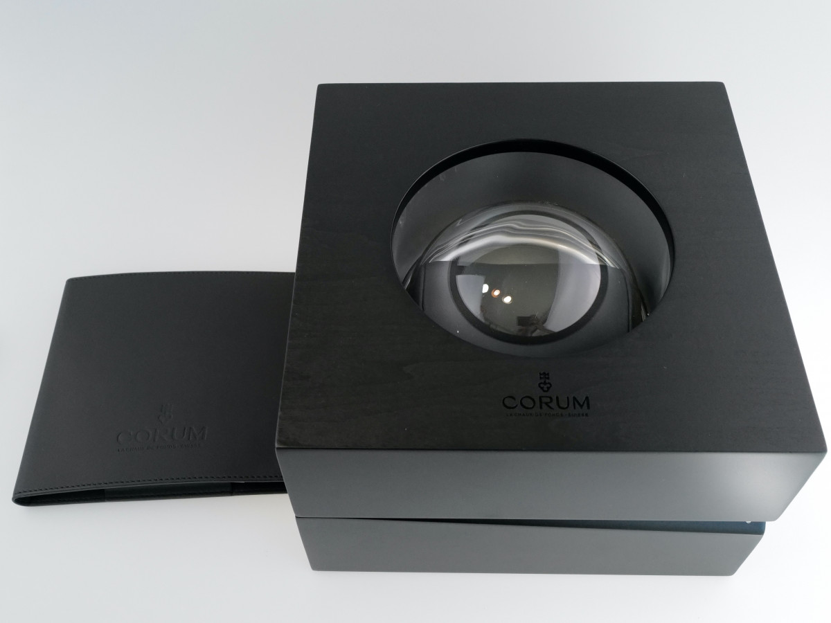 Swiss watch Corum Bubble Diamond Blue