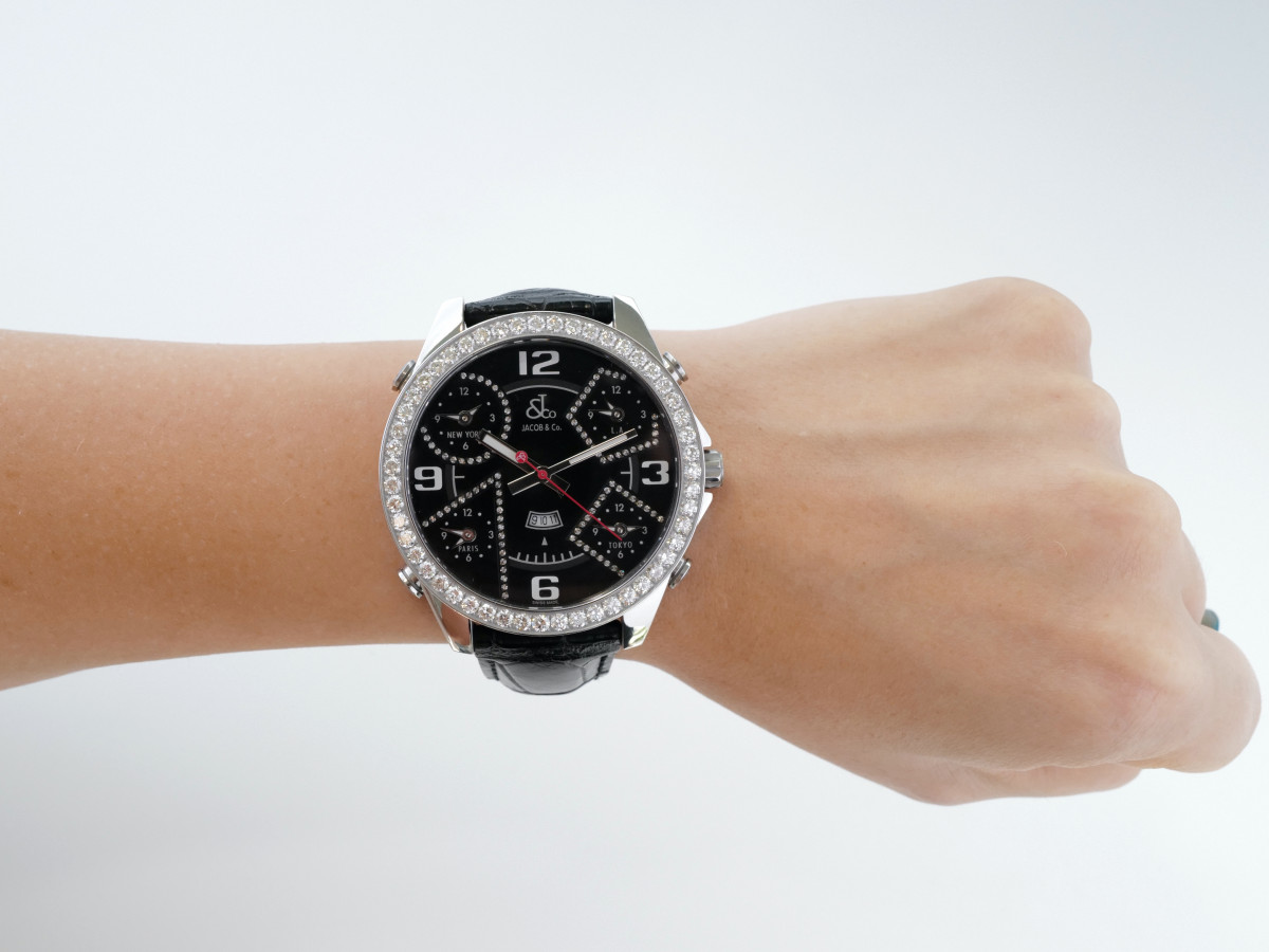 Швейцарские часы Jacob & Co. Five Time Zone 3.75 Ct Diamonds