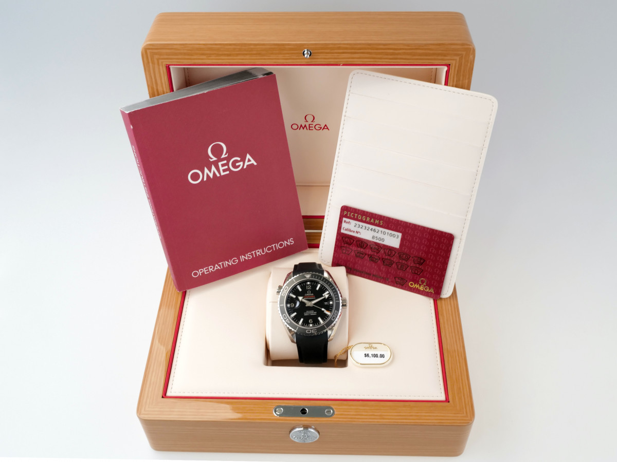 Швейцарские часы Omega Seamaster Planet Ocean 45,5