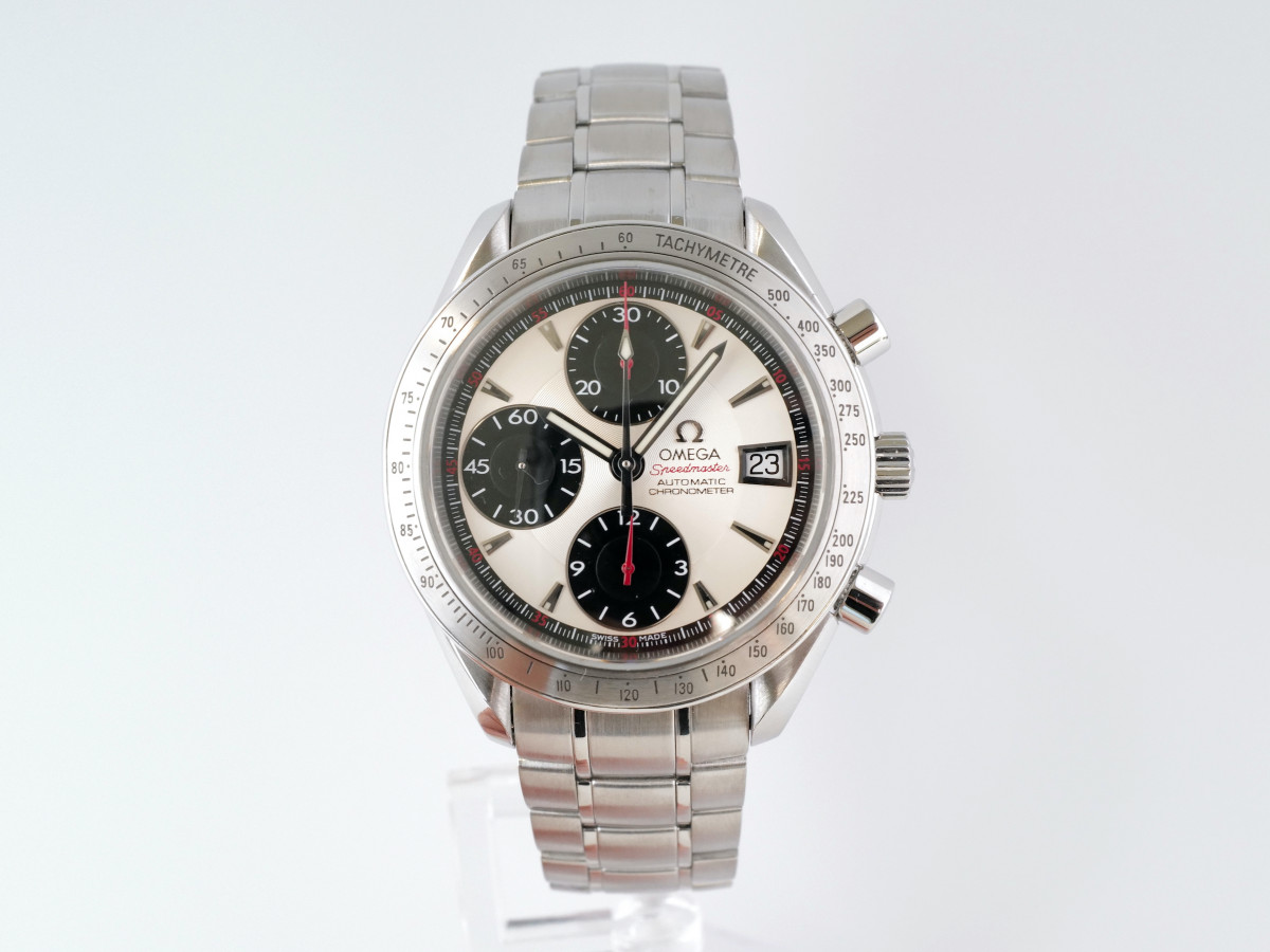 Швейцарские часы Omega Speedmaster Panda Dial