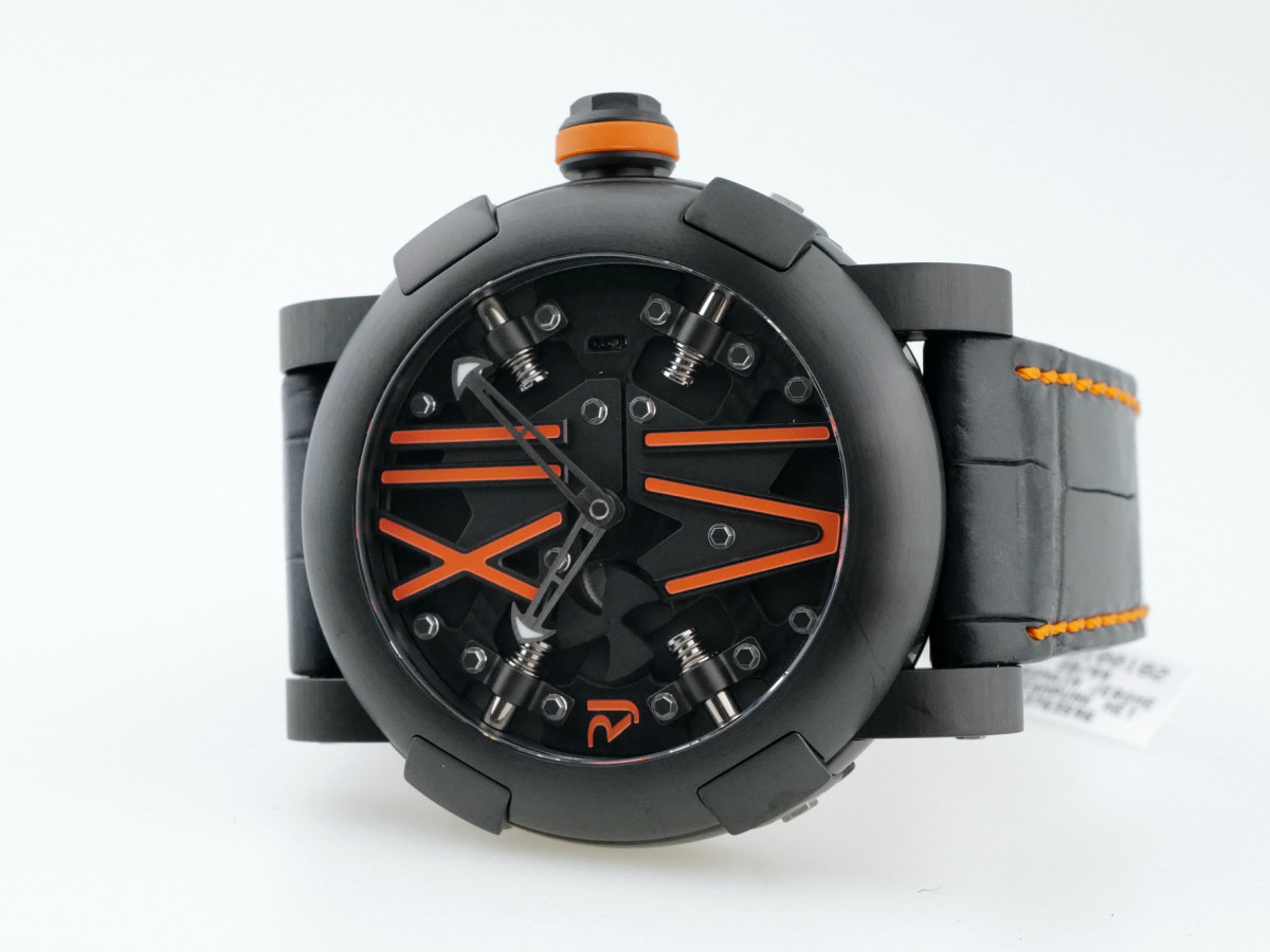 Швейцарские часы Romain Jerome Steampunk