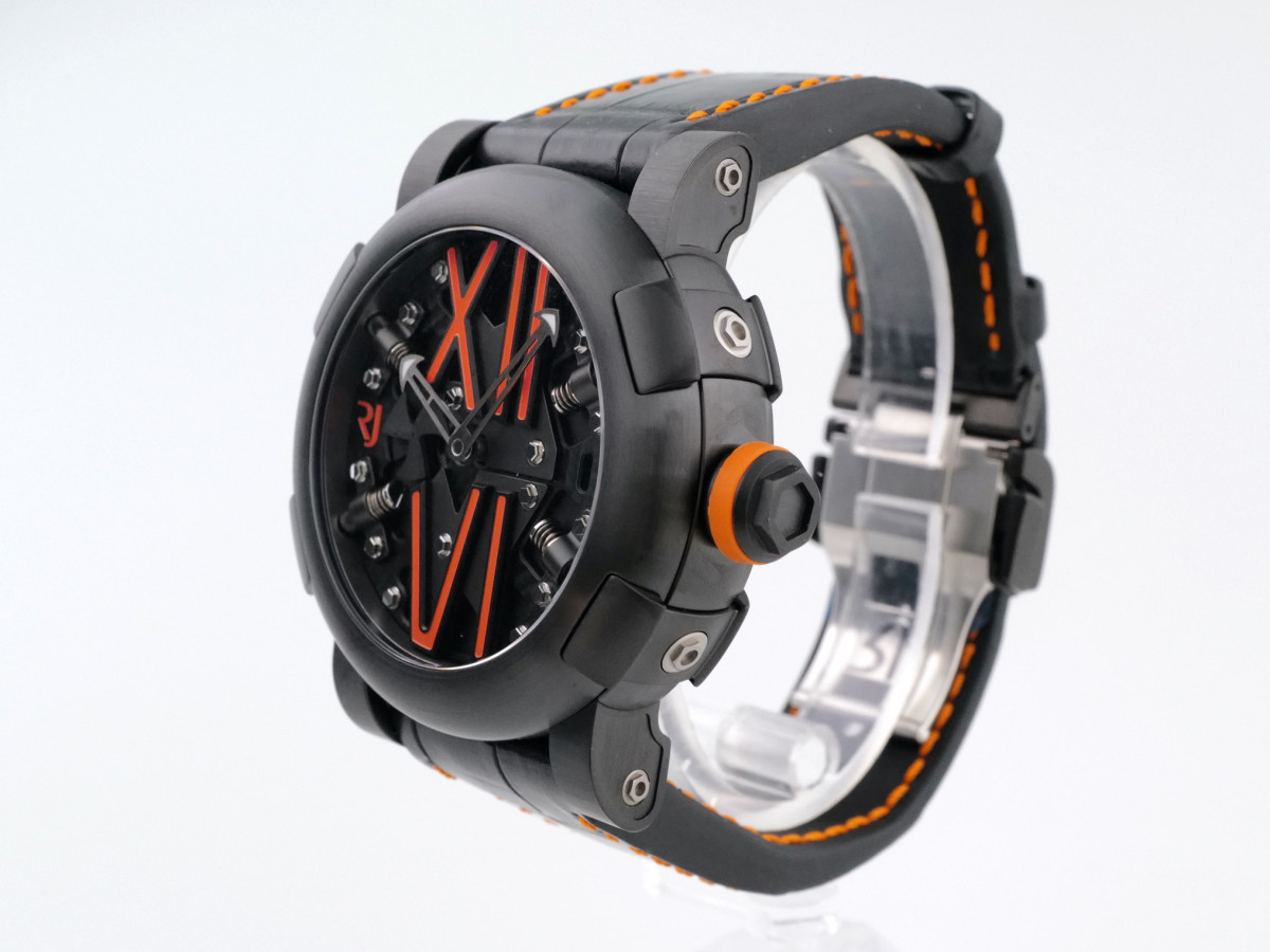 Швейцарские часы Romain Jerome Steampunk