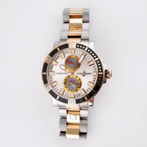 Швейцарские часы Ulysse Nardin Diver Maxi Marine Titanium 18K Gold