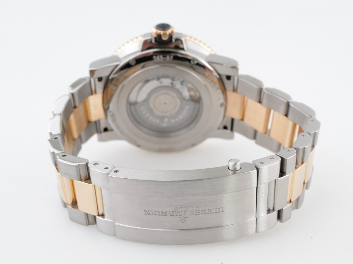 Швейцарський годинник Ulysse Nardin Diver Maxi Marine Titanium 18K Gold
