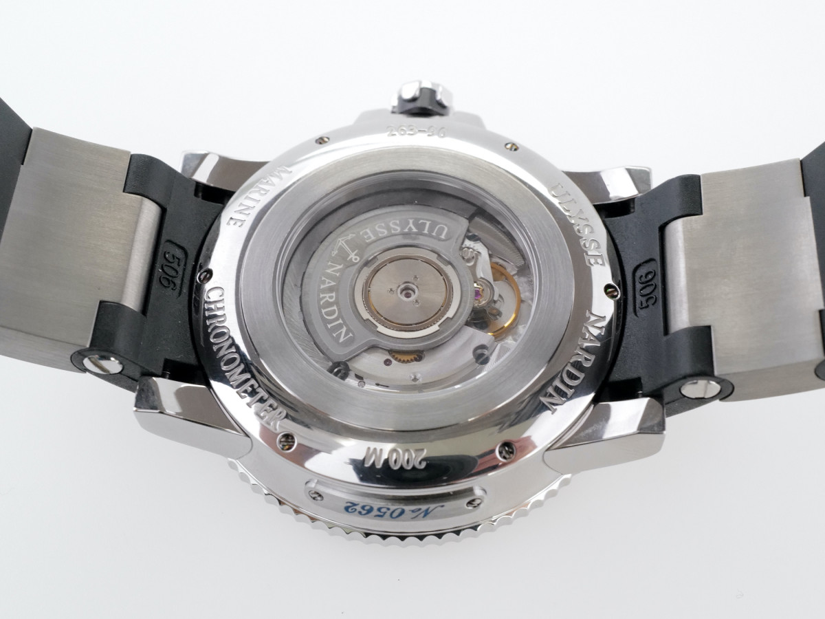 Швейцарские часы Ulysse Nardin Maxi Marine Diver Titanium