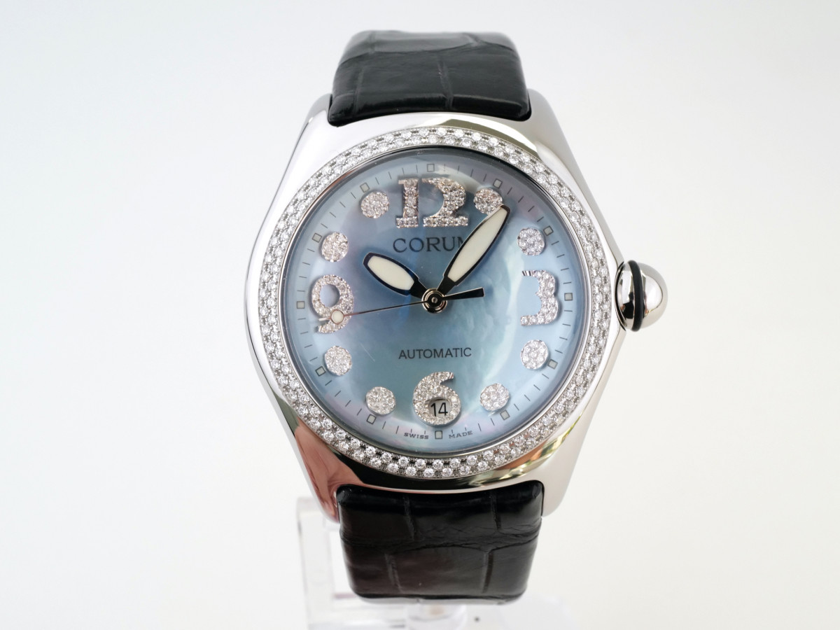 Швейцарський годинник Corum Bubble Diamonds