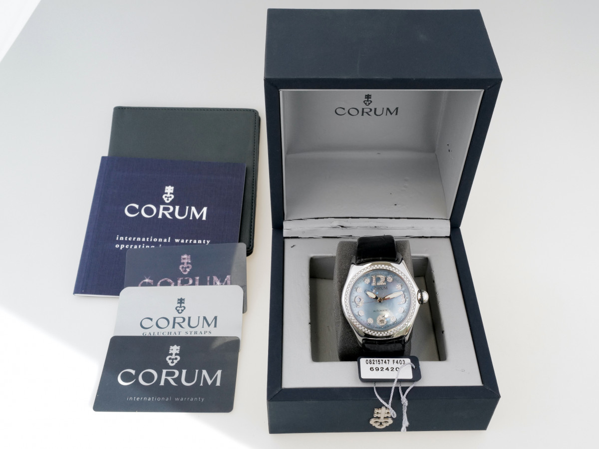 Швейцарський годинник Corum Bubble Diamonds