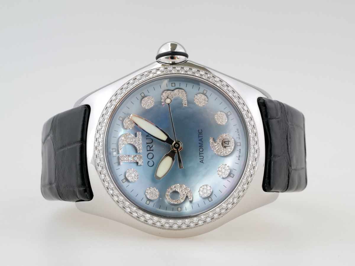 Швейцарський годинник Corum Bubble Diamonds
