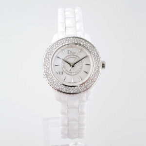 Швейцарские часы Dior VIII Diamond Bezel