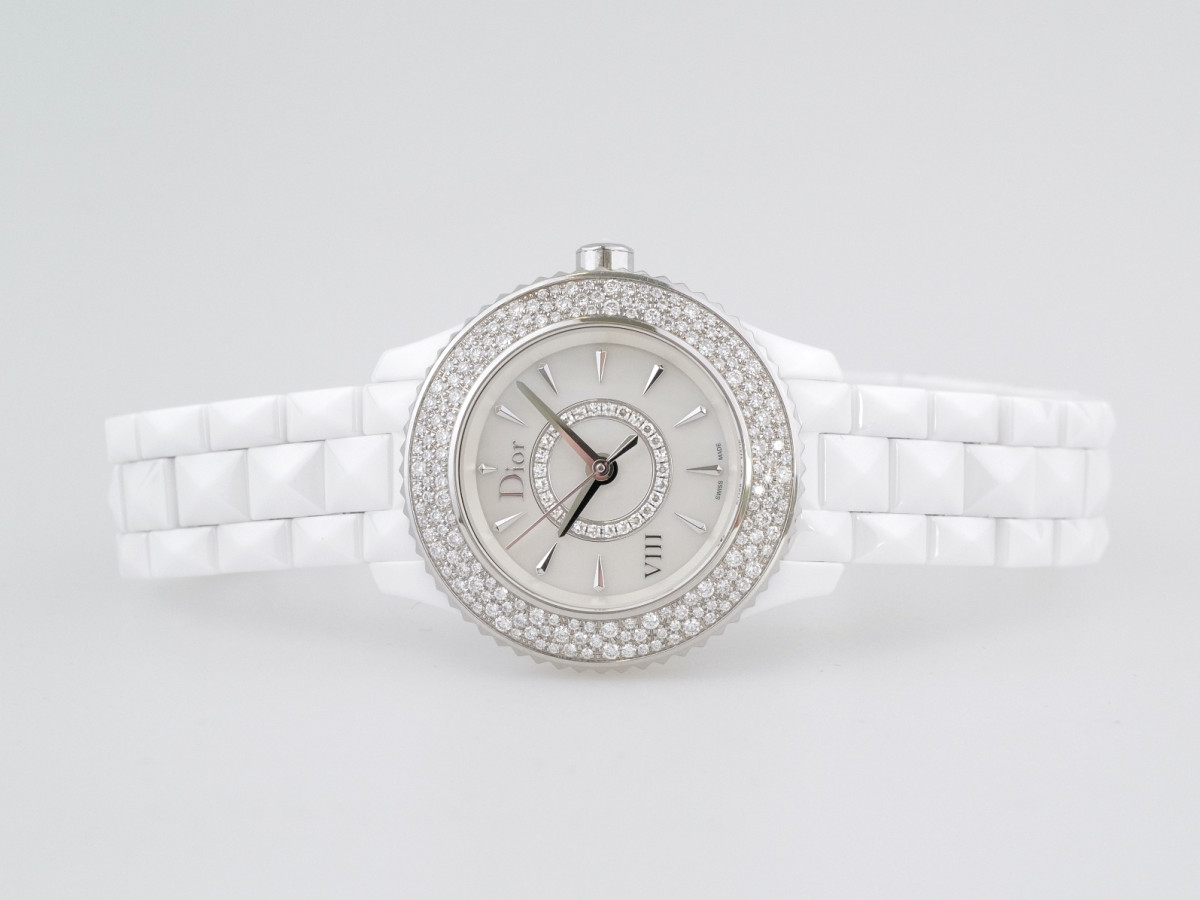 Швейцарские часы Dior VIII Diamond Bezel