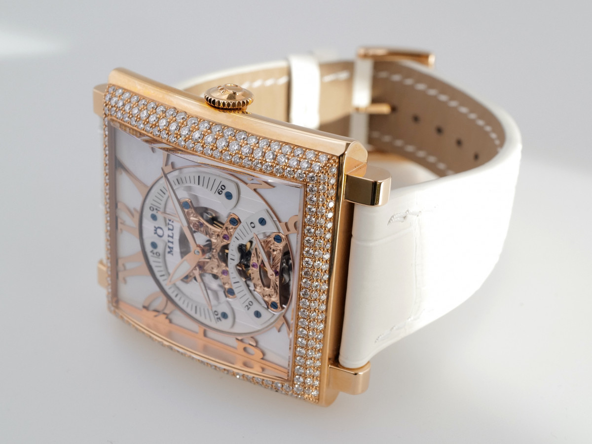 Швейцарские часы Milus Herios TriRetrograde