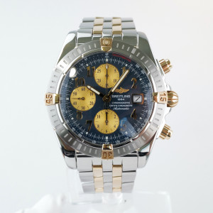 Швейцарський годинник Breitling Chronomat Evolution
