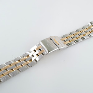 Швейцарський годинник Браслет на часы Breitling Chronomat Evolution 44 мм 