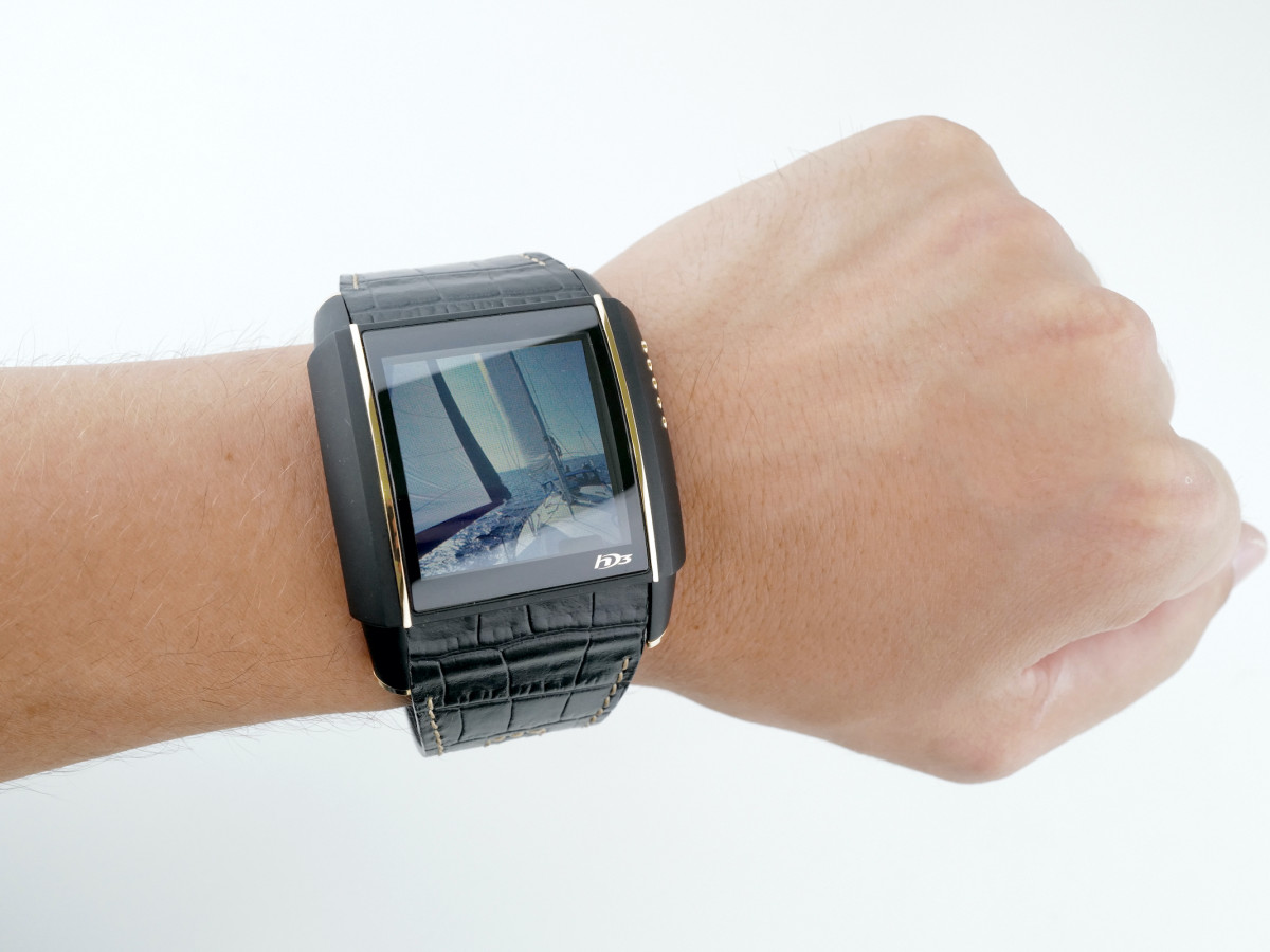 Швейцарские часы HD3 Slyde Full Black & Rose Gold