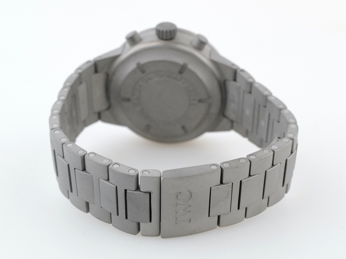 Швейцарський годинник IWC GST Titanium Chronograph Automatic
