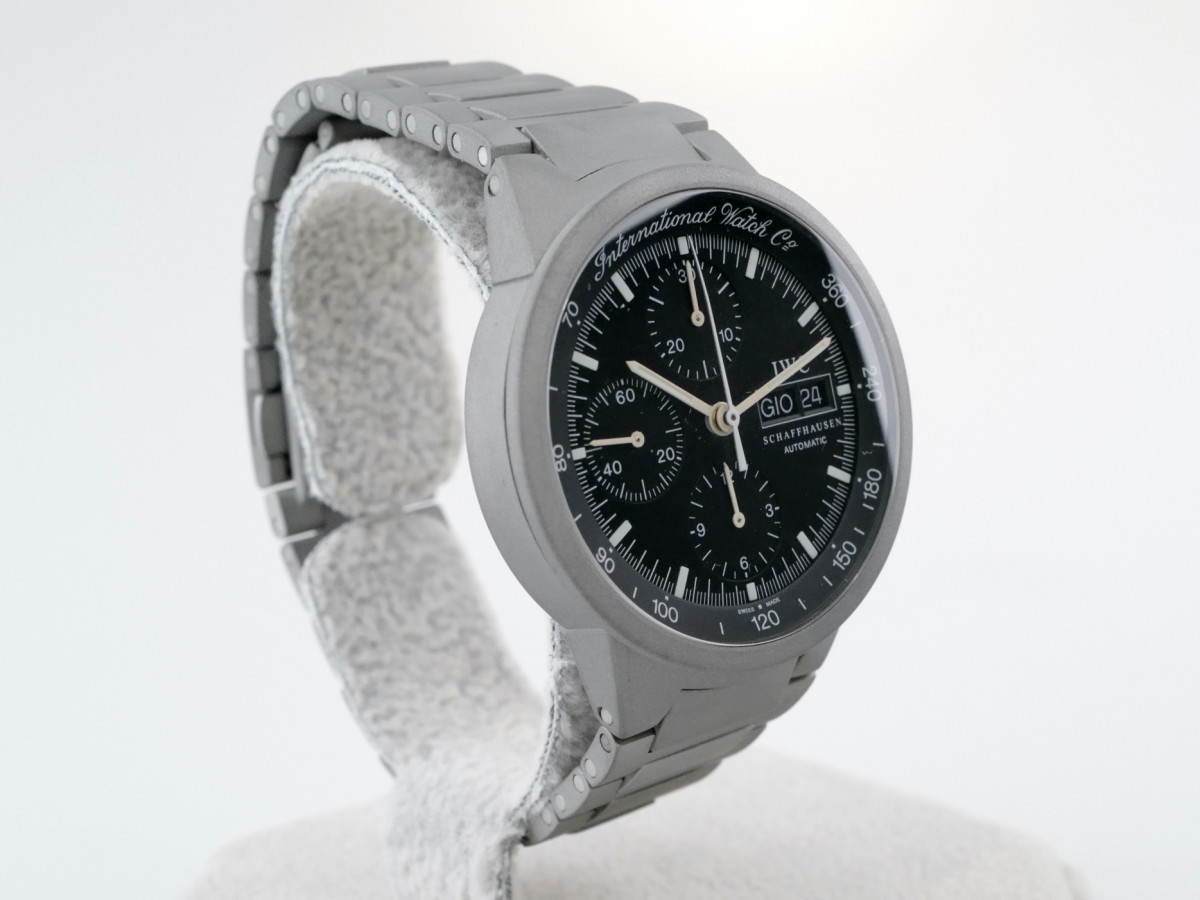 Швейцарський годинник IWC GST Titanium Chronograph Automatic
