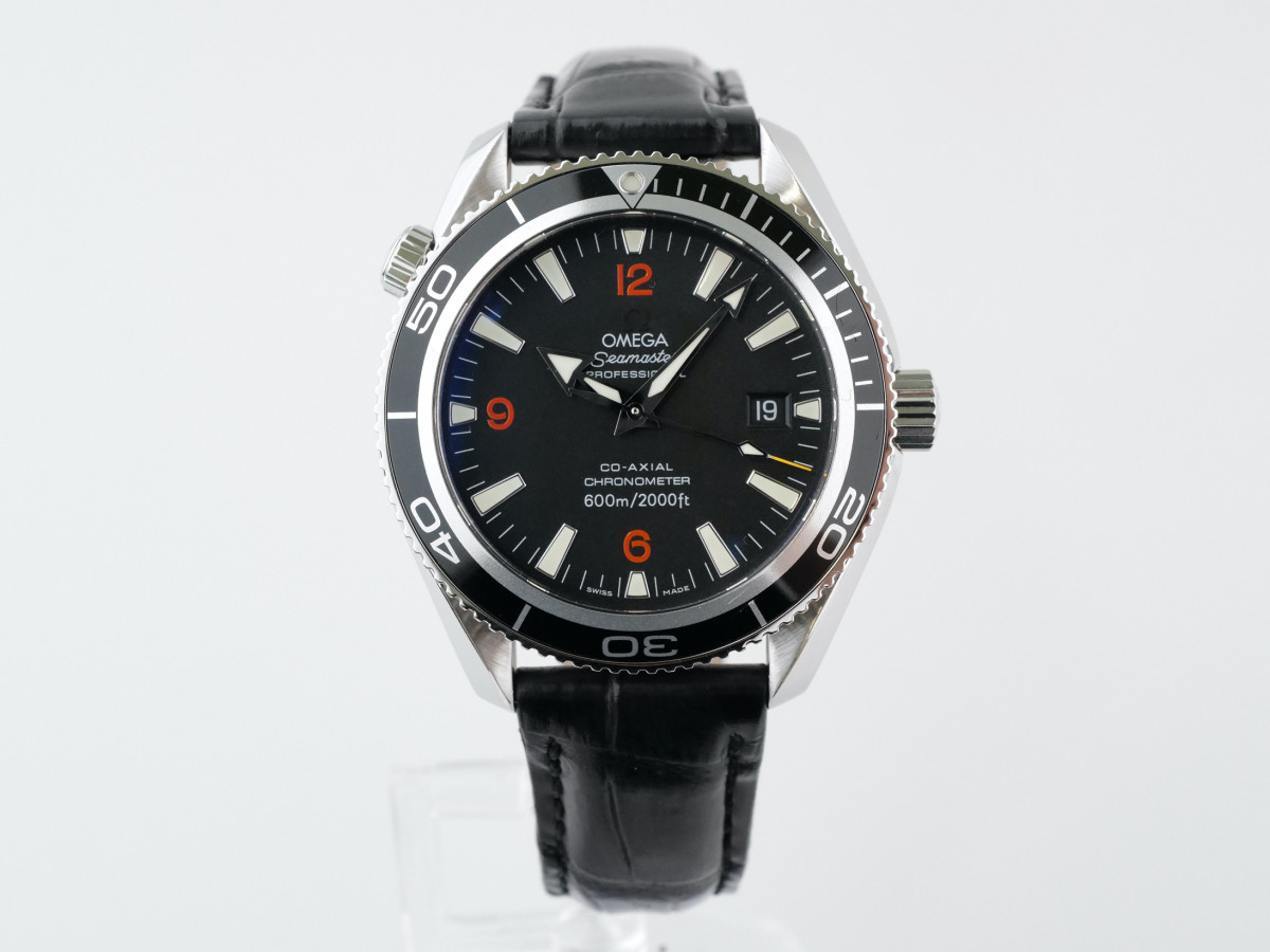 Швейцарские часы Omega Planet Ocean Co-Axial 600M