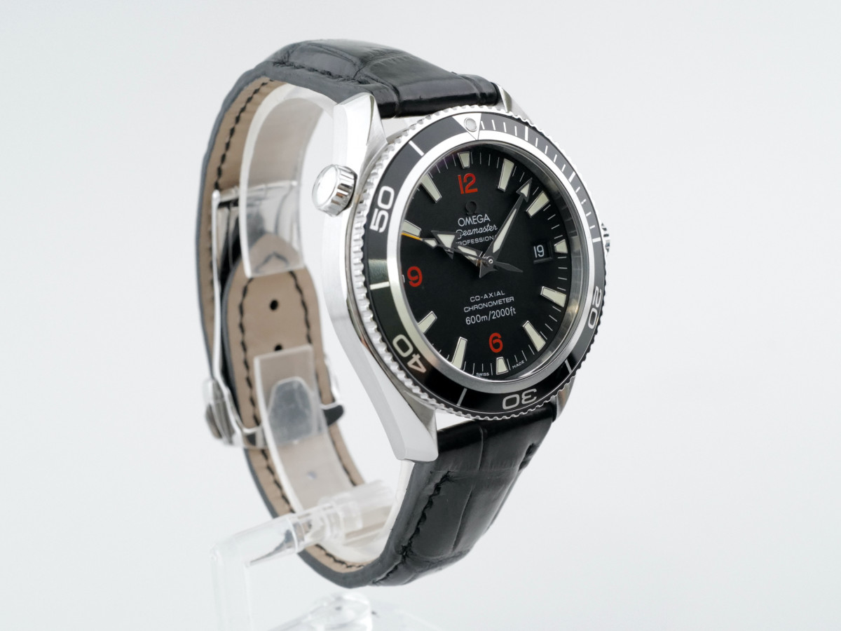 Швейцарские часы Omega Planet Ocean Co-Axial 600M