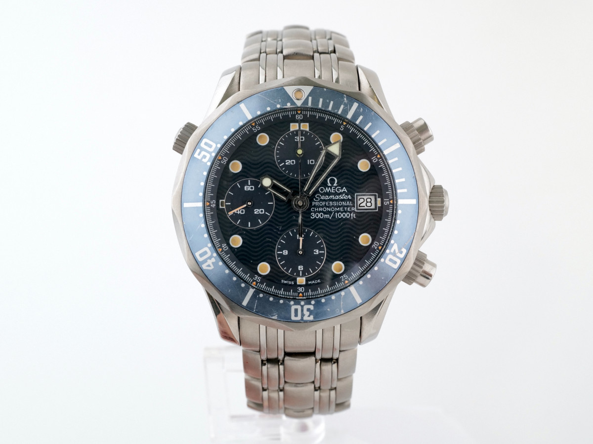 Swiss watch Omega Seamaster Chronograph 300m Titanium