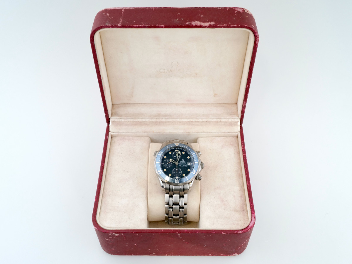 Swiss watch Omega Seamaster Chronograph 300m Titanium