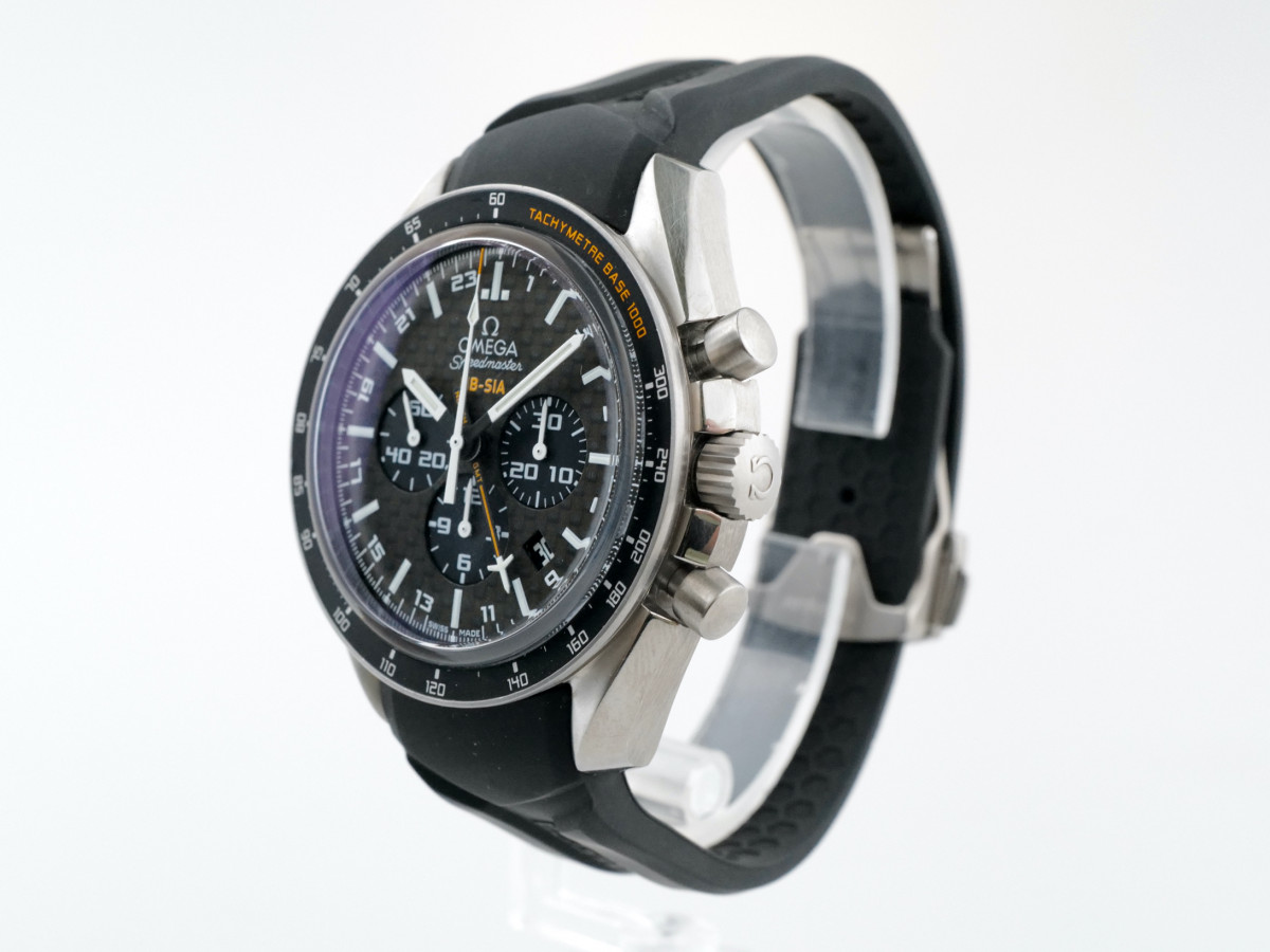 Швейцарские часы Omega Speedmaster HB-SIA Co-Axial GMT Chronograph