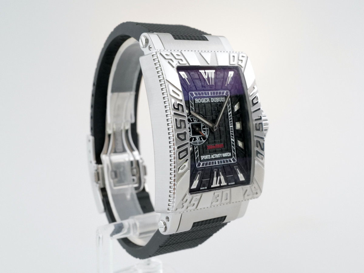 Швейцарський годинник Roger Dubuis Sea More Small Second