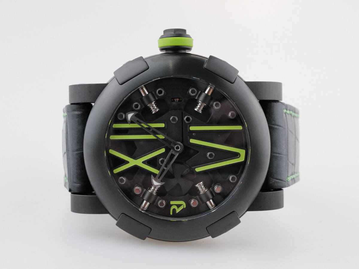 Швейцарские часы Romain Jerome Steampunk