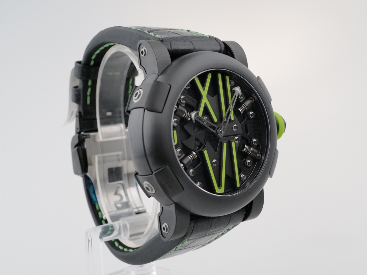 Швейцарские часы Romain Jerome Steampunk