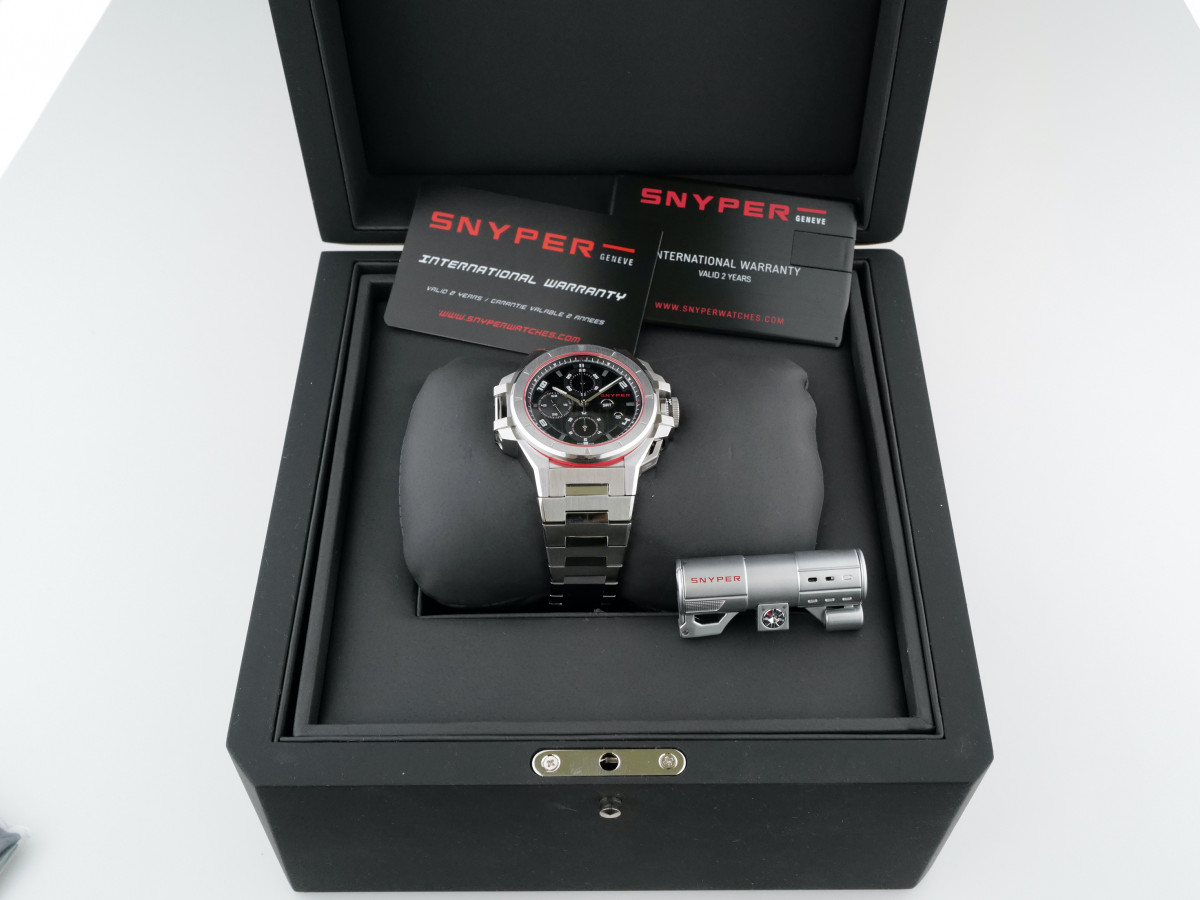 Швейцарские часы Snyper Ironclad Chronograph