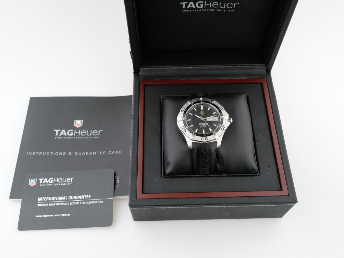 Швейцарський годинник TAG Heuer Aquaracer Day Date