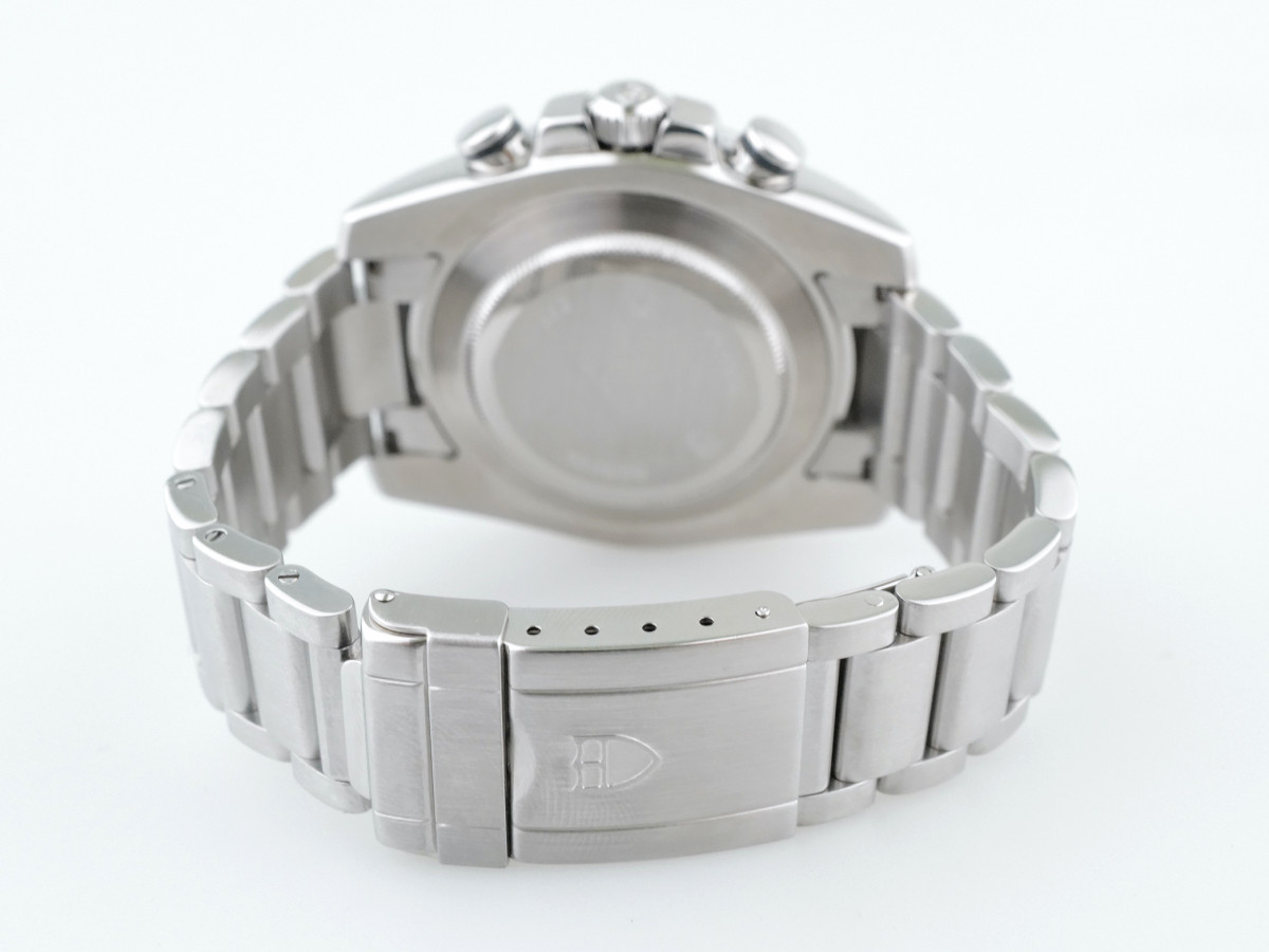 Швейцарський годинник Tudor Iconaut GMT Chronograph