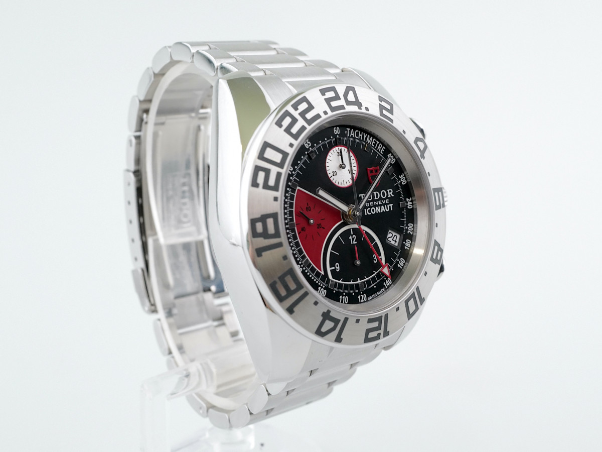 Швейцарський годинник Tudor Iconaut GMT Chronograph